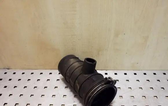 Peugeot 4007 Air intake duct part 1505A407