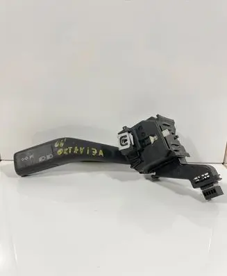 Skoda Octavia Mk2 (1Z) Indicator stalk 1K0953513 01103500