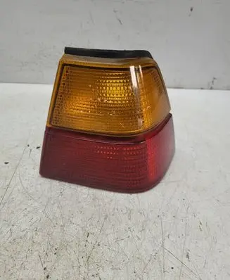 Volkswagen PASSAT B2 Rear/tail lights