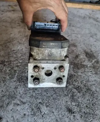 Iveco Daily 3rd gen ABS Pump 500331026 0265220500