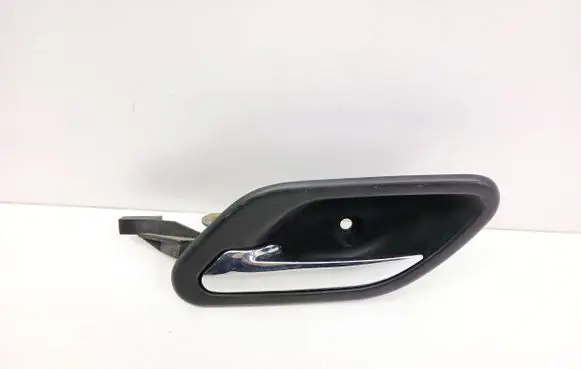BMW 5 E39 Rear door interior handle 8226049