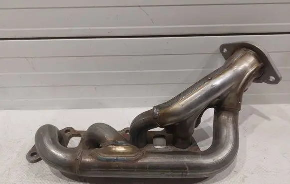 Ford Mustang VI Exhaust manifold FR3E9430EA FR3Z9430A