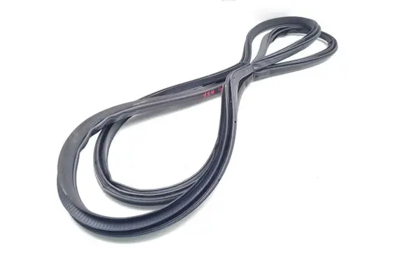 Infiniti FX Front door rubber seal 