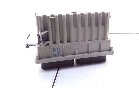 Opel Astra G Fan control module 09131731 252618