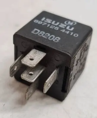 Opel Frontera B Other relay 8971254410 D8208