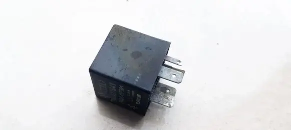 Volkswagen Transporter - Caravelle T5 Other relay 7H0927841