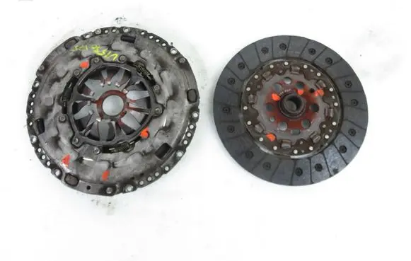 Volkswagen Transporter - Caravelle T5 Clutch set kit 323064110 123043610