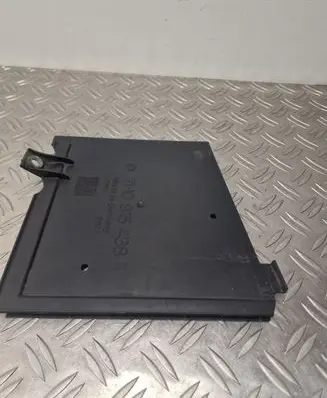 Volkswagen Transporter - Caravelle T5 Battery tray heat shield 7H0915438A