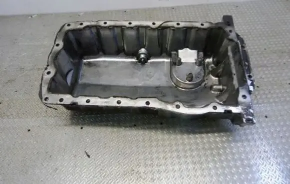 Volkswagen Golf IV Oil sump