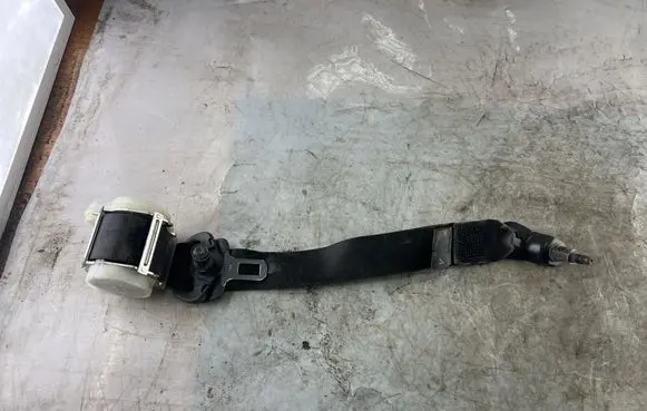 Opel Signum Front seatbelt 09185517N 13146623F