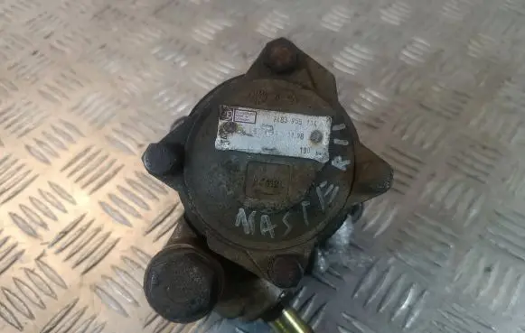 Renault Master II Power steering pump 7683955114