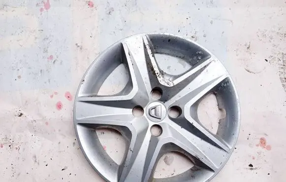 Dacia Sandero R16 wheel hub/cap/trim 403154000R 403151369R