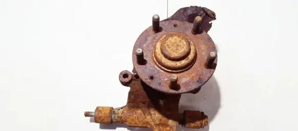 Mazda 626 Rear wheel hub