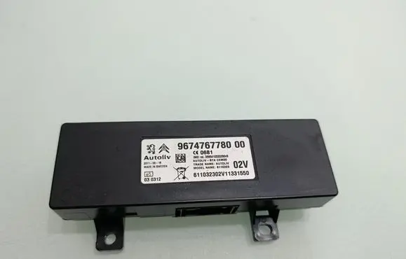 Peugeot 508 Bluetooth control unit module 967476778000