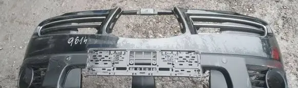 Subaru B9 Tribeca Front bumper juodas