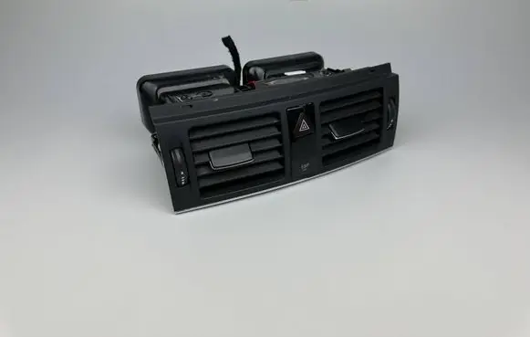 Mercedes-Benz C W204 Dash center air vent grill 5931001 A2048201910 2048201910