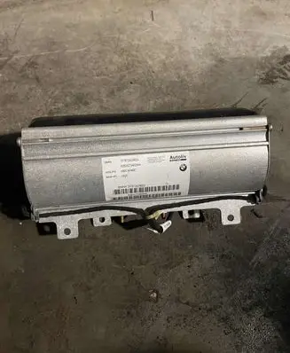BMW 7 E65 E66 Passenger airbag 39707262002G 39707262002