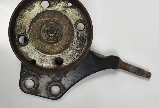 Nissan Primera Timing belt tensioner 