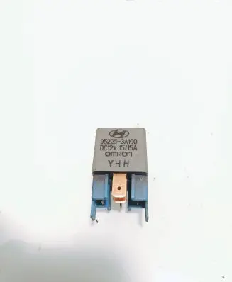 Hyundai Elantra Other relay 952253A100