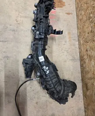 BMW 5 G30 G31 G38 Intake manifold 8513655