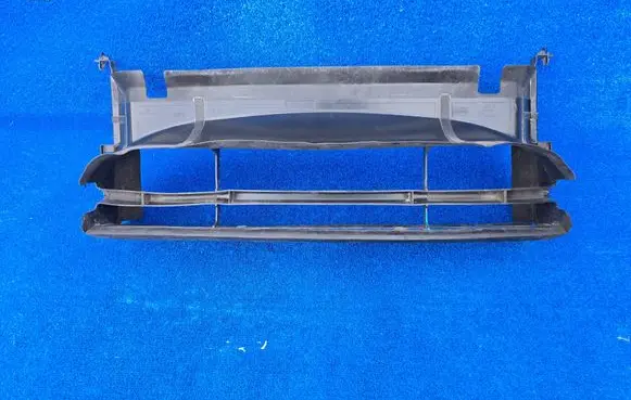 BMW 1 F20 F21 Intercooler air guide/duct channel 7383771