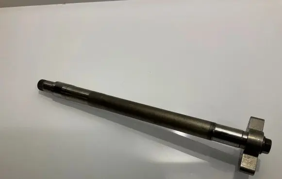 Porsche Cayenne (9Y0 9Y3) Balance shaft 06M103332J