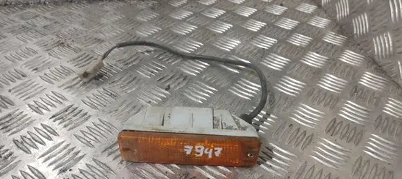 Volkswagen Jetta II Front indicator light 1719530497J