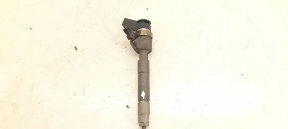 Mercedes-Benz A W169 Fuel injector 6400700787 A6400700787
