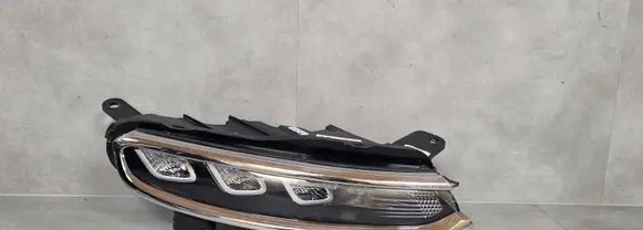 Citroen e-C3 LED Daytime headlight 983348048003