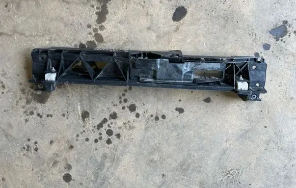 Opel Grandland X Top upper radiator support slam panel 9824055880 9829226780