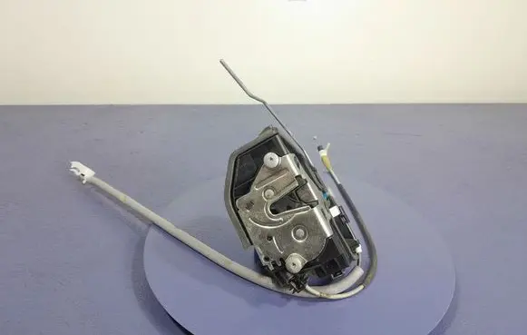 Front door lock