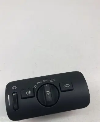 Volvo V40 Light switch 30739424
