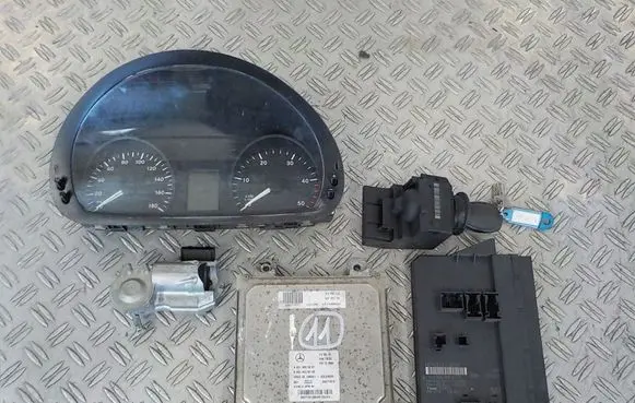 Engine ECU kit and lock set