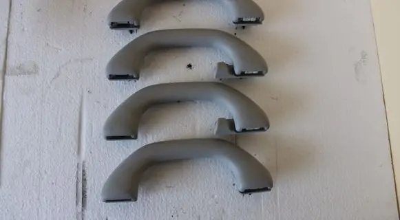 Volkswagen Touran I A set of handles for the ceiling 6N0857607AC 6N0857607AB
