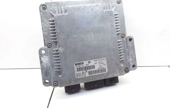 Citroen Xsara Picasso Engine control unit/module 9647693180 0281011084