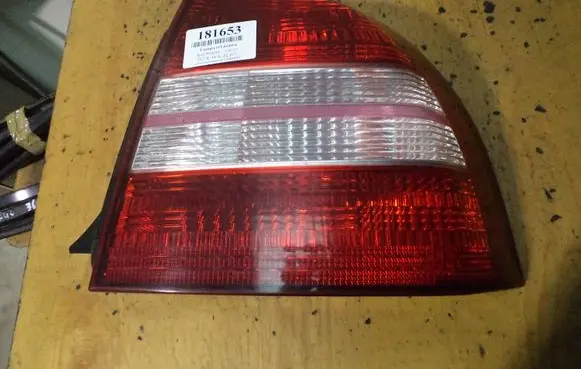 KIA Shuma Rear/tail lights