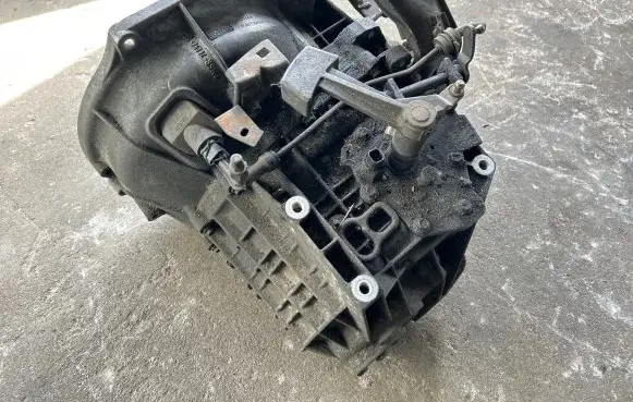 Mazda 3 I Manual 5 speed gearbox R3T9A 3M5R 7F096