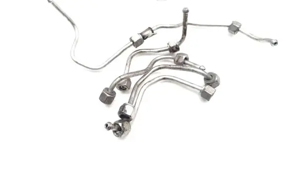 Mitsubishi ASX Fuel injector supply line/pipe 