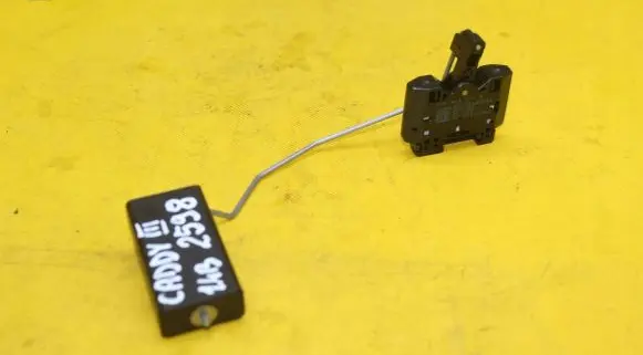 Volkswagen Caddy Fuel level sensor 2KO913673B