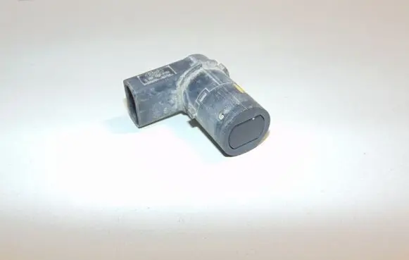 Audi A6 S6 C5 4B Parking PDC sensor 4B0919275
