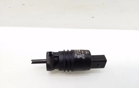 Mercedes-Benz CLS C218 X218 Windscreen/windshield washer pump 2218690121