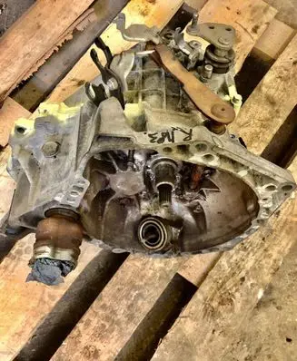 Peugeot 107 Manual 5 speed gearbox