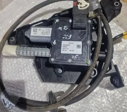 Citroen C4 Grand Picasso Hand brake/parking brake motor A2C53379974 9673081780 0056431
