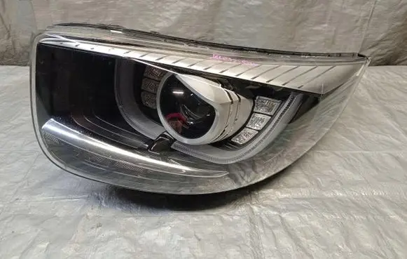 KIA Picanto Headlight/headlamp 92101-G63