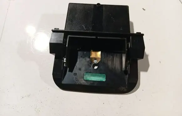 Volvo S70 V70 V70 XC Car ashtray 9158408