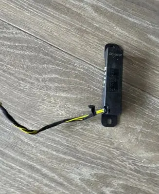 Mercedes-Benz EQC Other devices A20590530