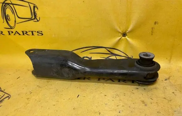 Land Rover Discovery 5 Rear control arm CPLA5K899A CPLA5K899
