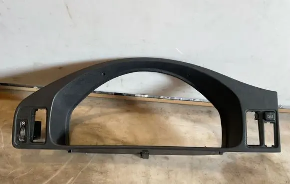 BMW 8 E31 Dashboard trim 1940779