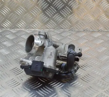 Audi Q2 - Throttle valve 04L128063T 04L128059T