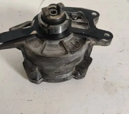 Mercedes-Benz R W251 Vacuum pump A6422301027